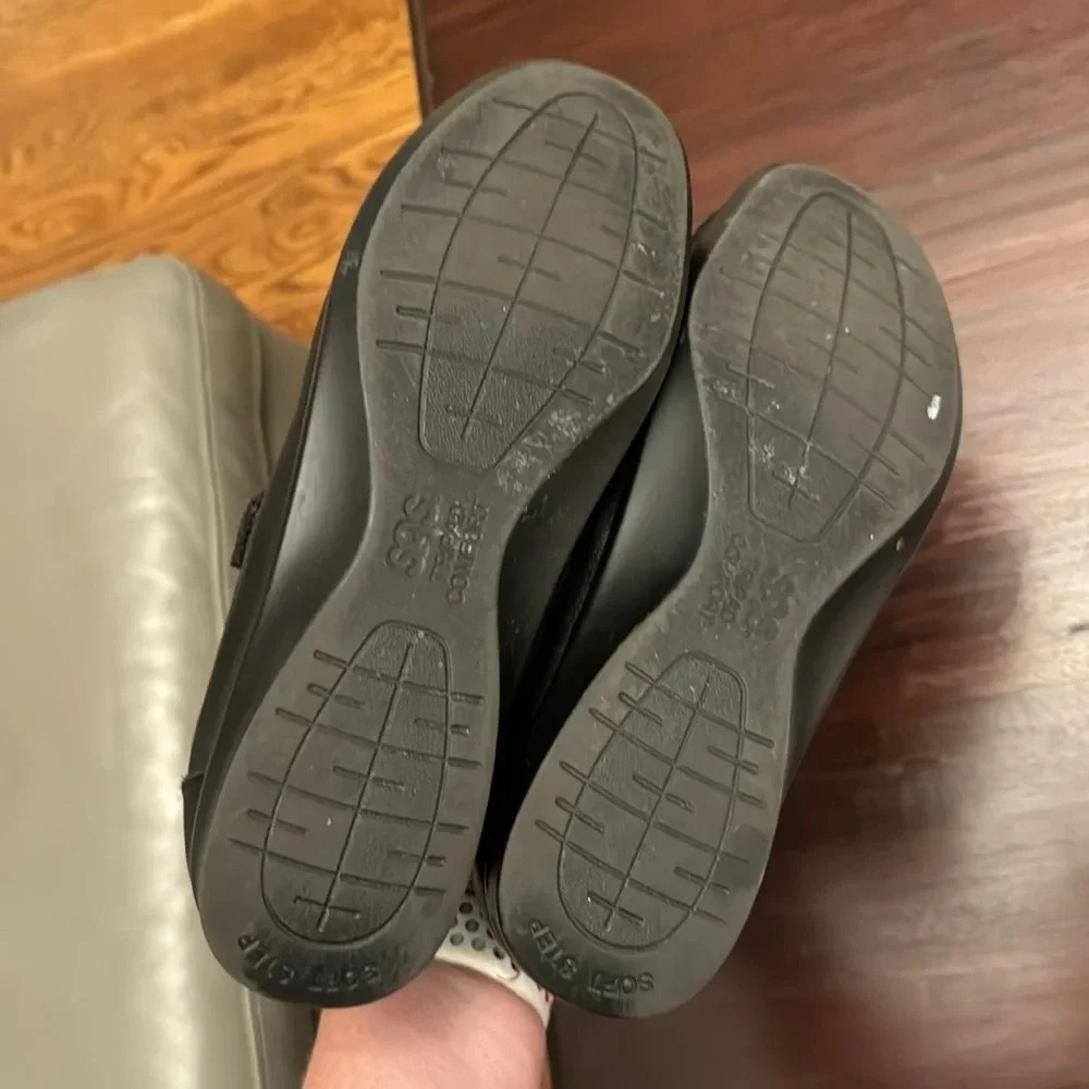 SAS black leather velco strap shoes size 9.5 - Picture 3 of 6